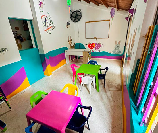 JARDÍN INFANTIL CORAZONCITOS FELICES
